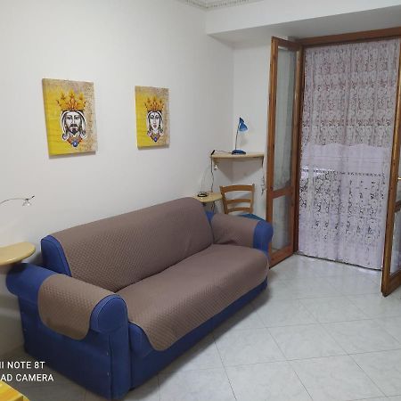 La Casa Dei Nonni Appartement Giardini-Naxos Buitenkant foto