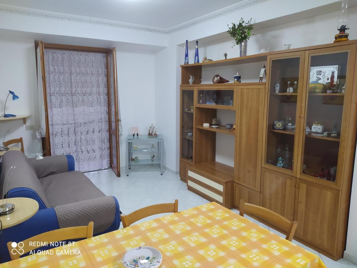 La Casa Dei Nonni Appartement Giardini-Naxos Buitenkant foto